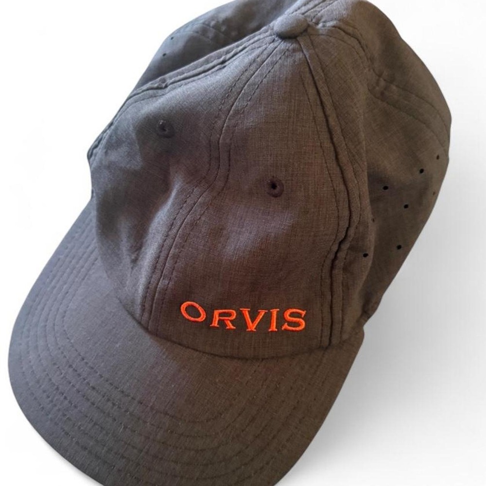 Orvis Mens Dark Gray Workout Baseball Hat Orange Logo NetPlus Adjustable Cap